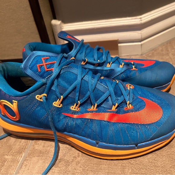 KD Dunks size 10.5 - Picture 5 of 8